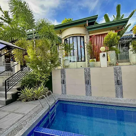 Palompon Kalimba De Luna Villa Inn